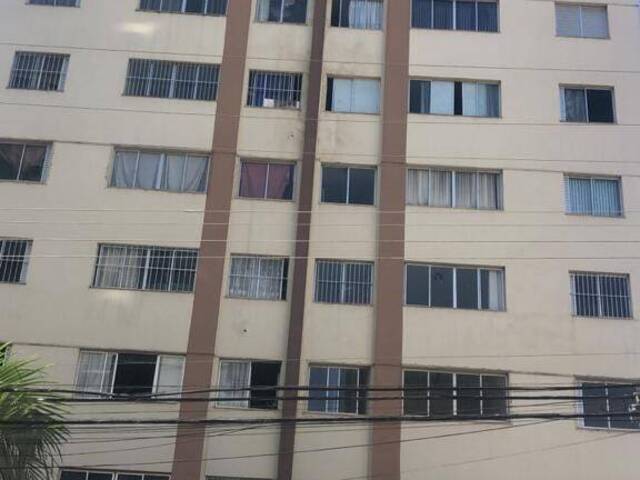 #994377 - Apartamento para Venda em Goiânia - GO